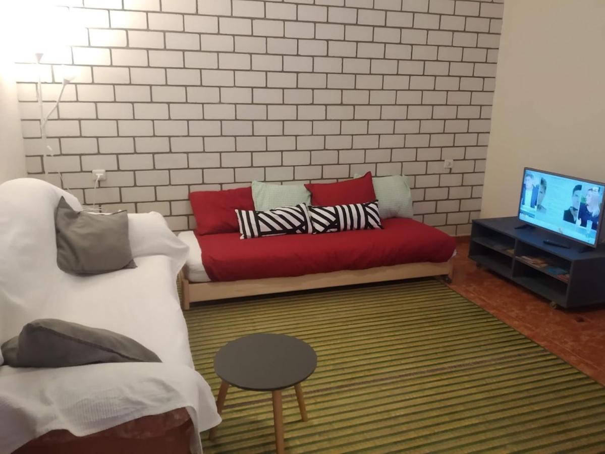 Alojamiento Casa De Pueblo Apartment